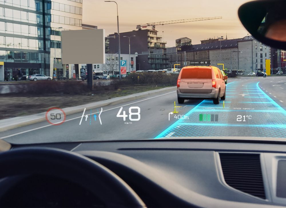 Glass head-up display that shows kilometers per hour. 